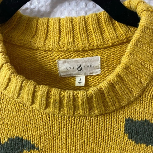 L&G Floral Crew Sweater - Picture 4 of 6